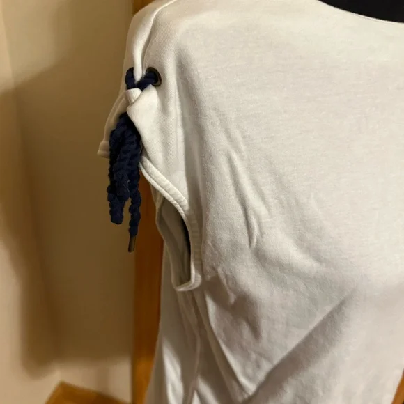 American Living Top - Picture 3 of 7